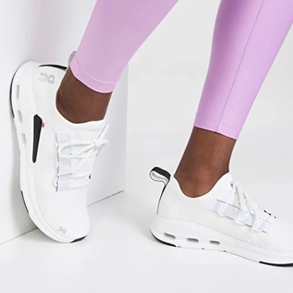 On Cloudeasy Running Shoes Women Size 7 - Picture 1 of 6